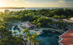 Mauricia Beachcomber Resort & Spa